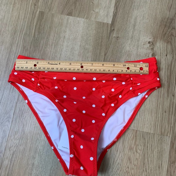 NWT Cupshe Womens Bikini Swimsuit Bottoms Size Small Red White Polka Dot - Picture 8 of 12